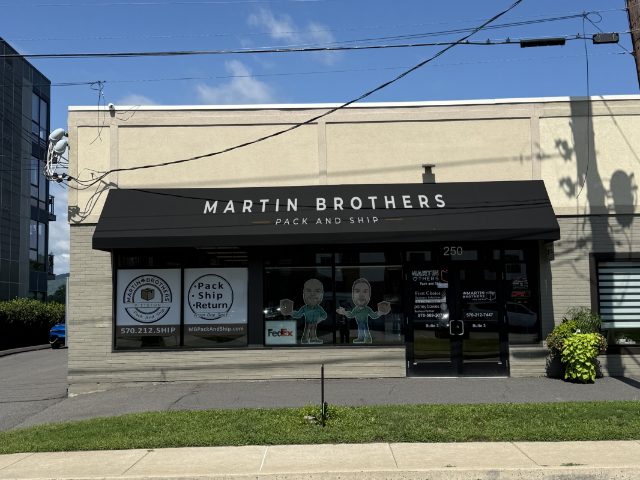Martin Brothers Pack & Ship location photo