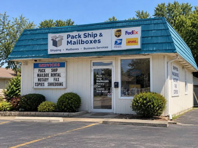 Pack Ship & Mailboxes storefront