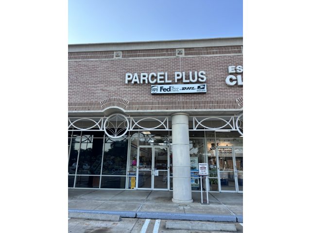 PARCEL PLUS131 location photo