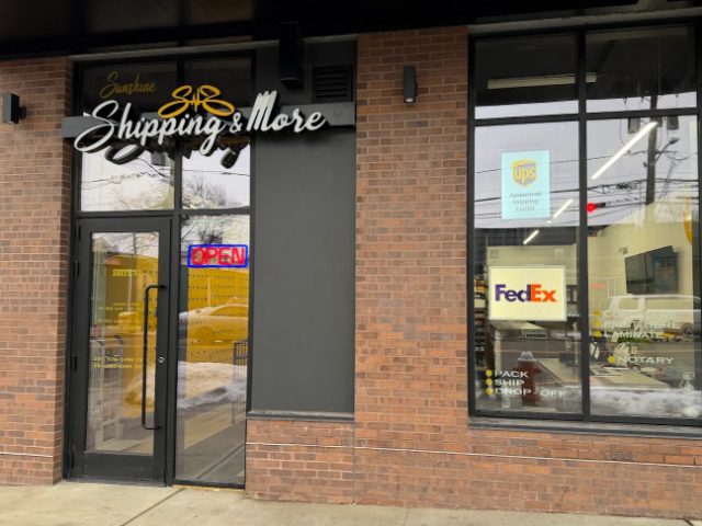 SUNSHINE SHIPPING & MORE LLC location photo